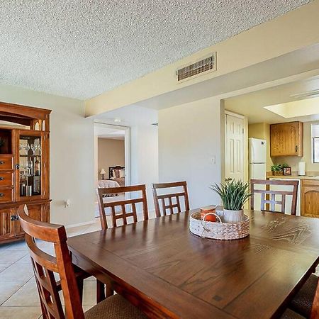 Cozy 2 Bedroom Condo With Golf Course Views 梅萨 外观 照片