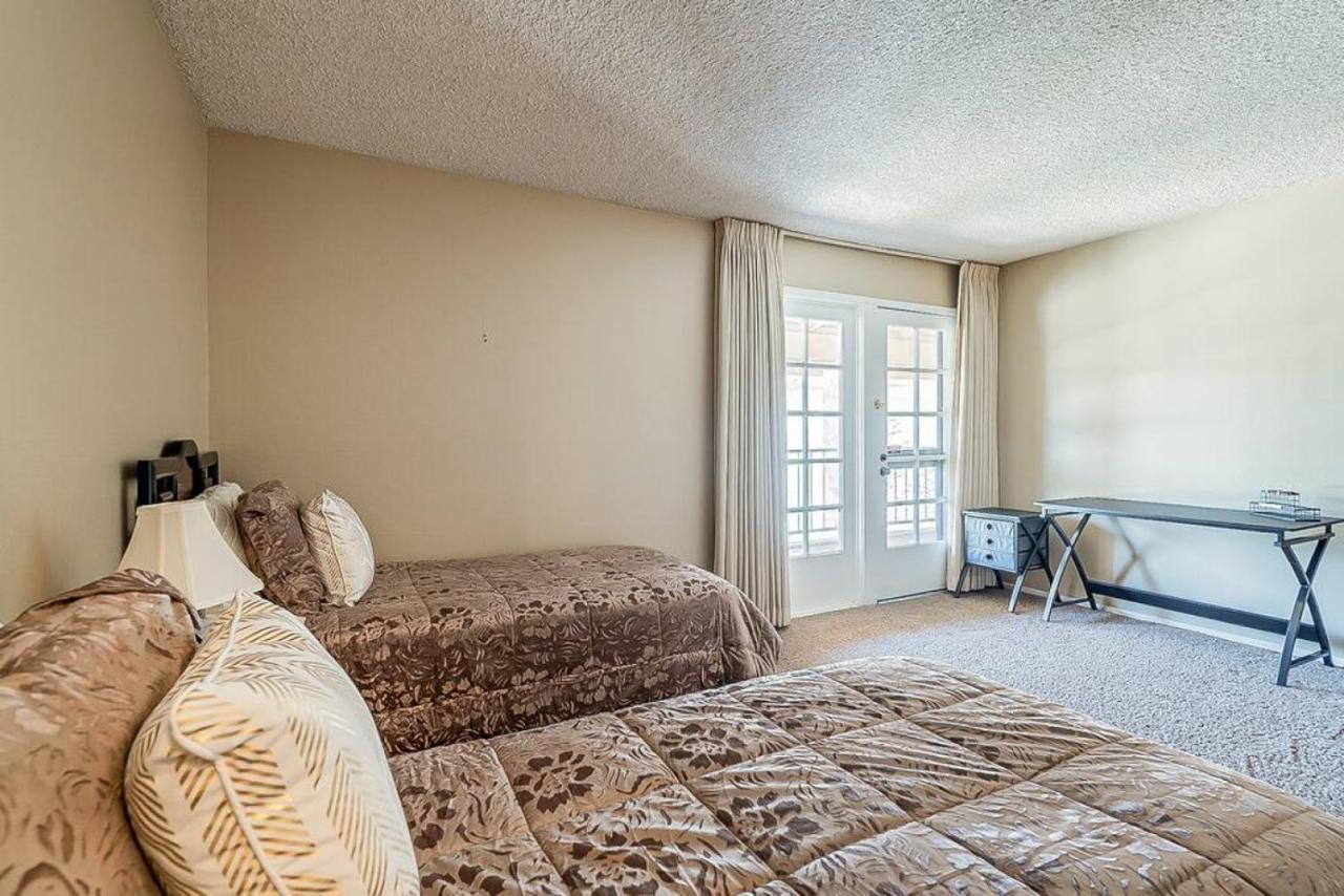 Cozy 2 Bedroom Condo With Golf Course Views 梅萨 外观 照片