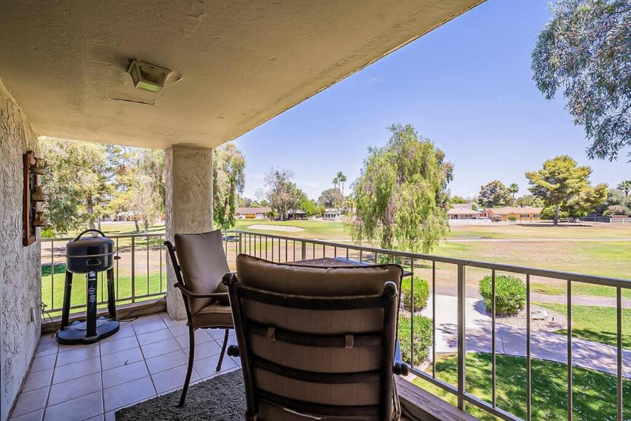 Cozy 2 Bedroom Condo With Golf Course Views 梅萨 外观 照片